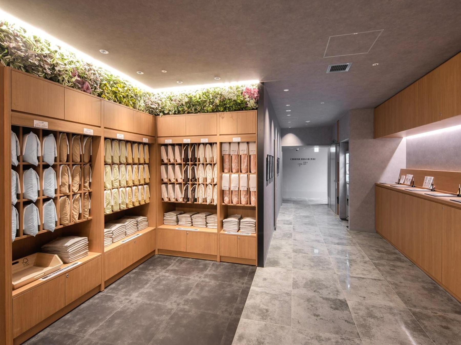 Super Hotel Premier Ikebukuro Natural Hot Spring Tokyo Exterior photo